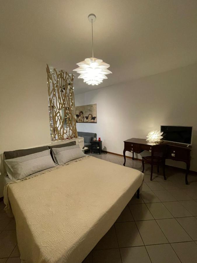 Apartment "La Balotta" Болонья Экстерьер фото